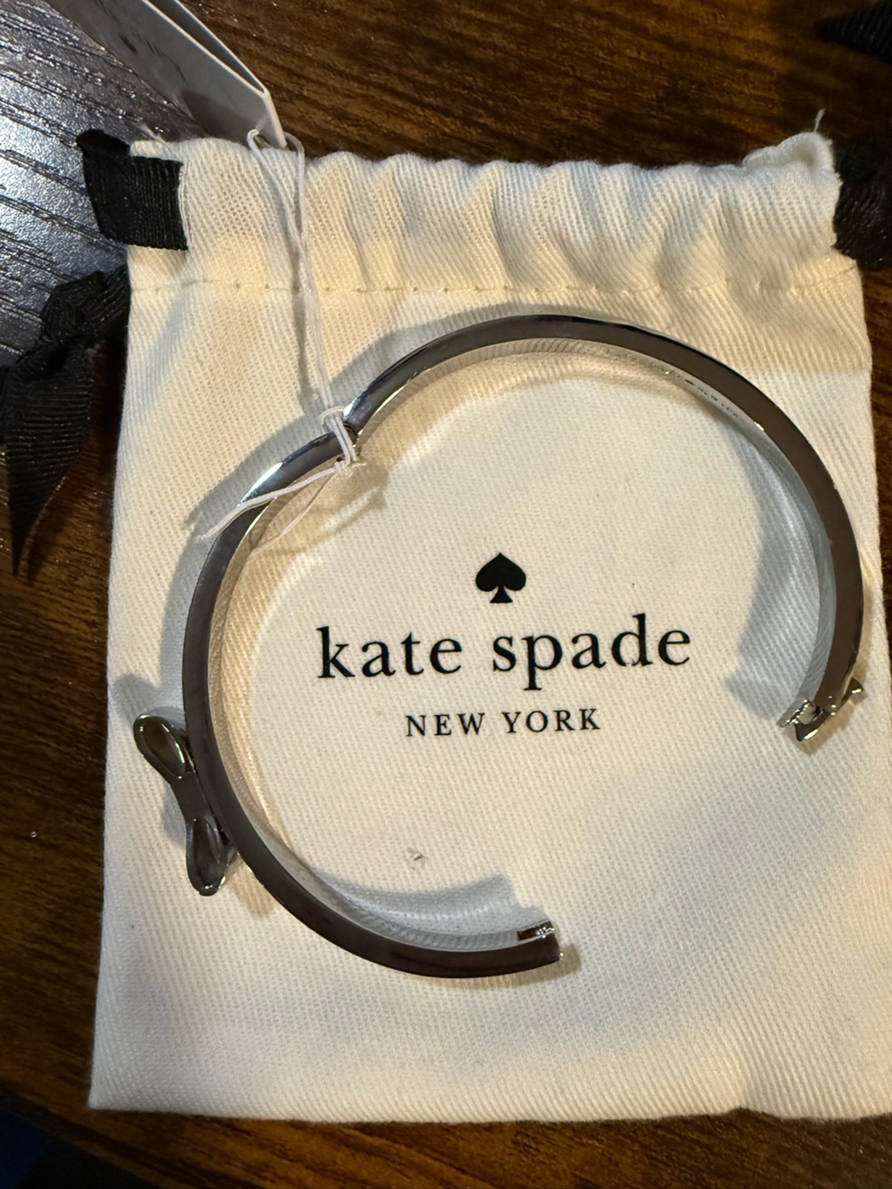 kate spade silver-tone crystal bow bangle bracelet - Picture 3 of 5